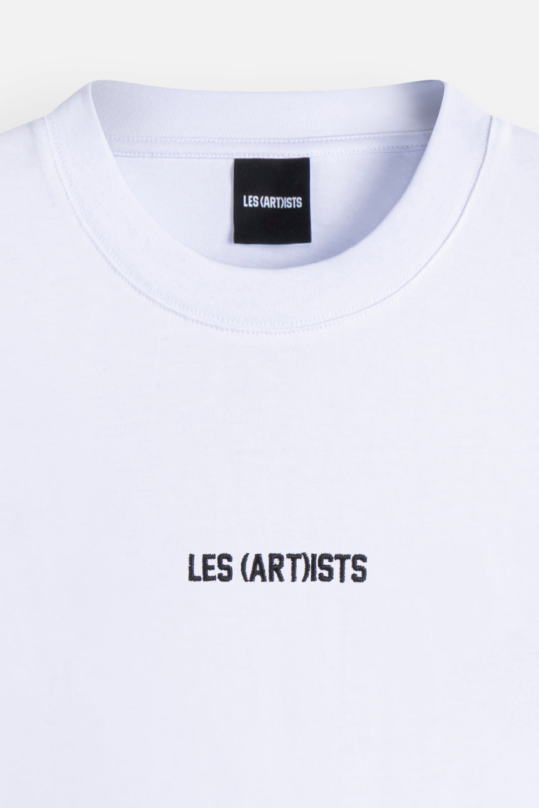 T-Shirt Embroidery Essential White