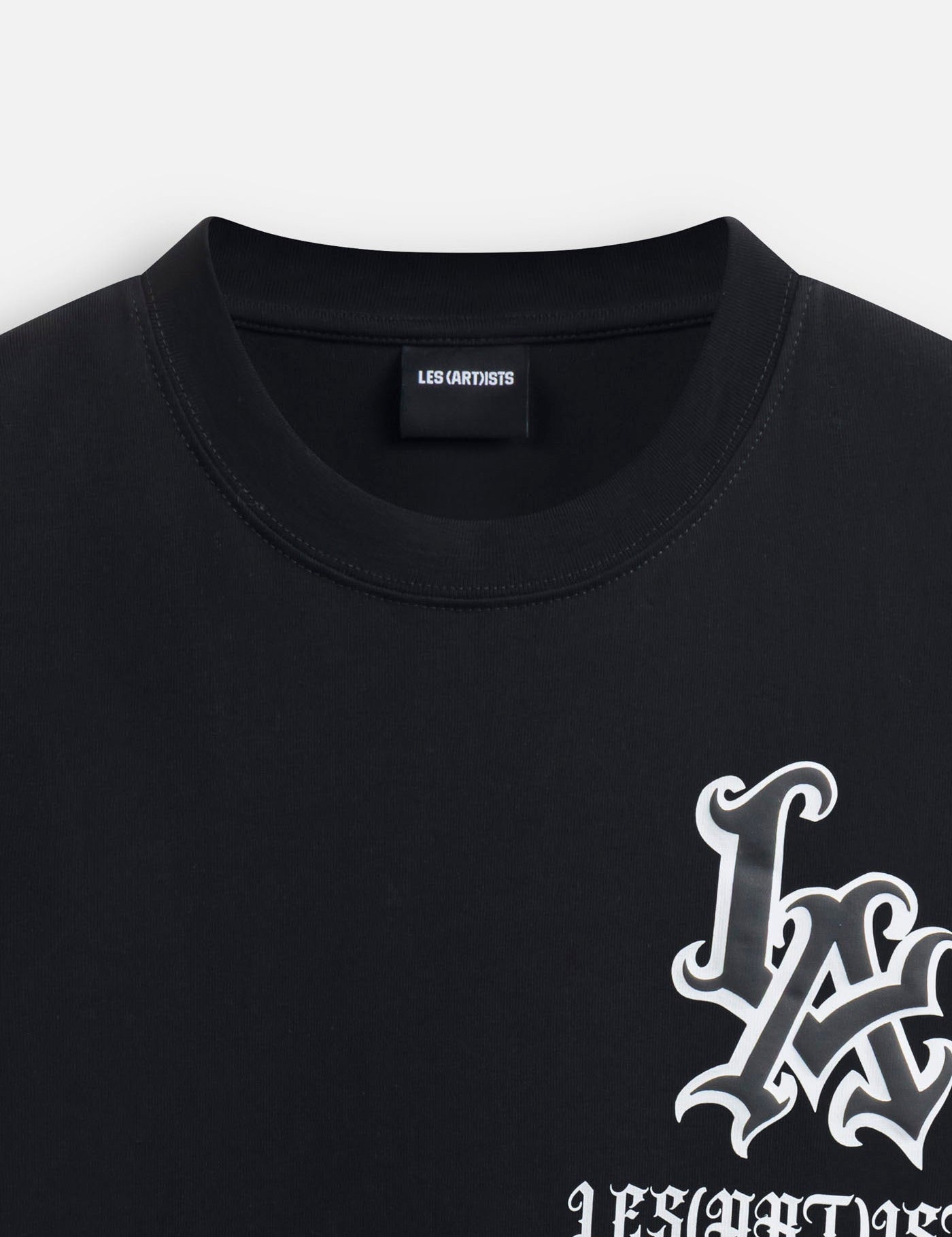 les_artist_28-1_ede085e5-4198-4244-b5bd-d0f7190c4350.jpg